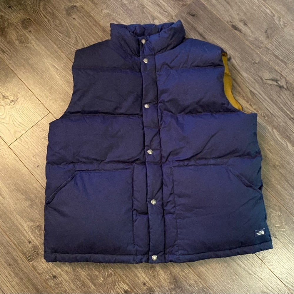 The North Face puffer vest down filled mens XL cotton canvas shell
